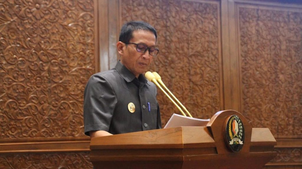 bupati-bojonegoro-pastikan-transparansi-dalam-pengelolaan-dana-abadi-pendidikan