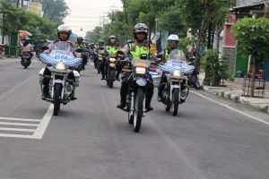 kapolres-bojonegoro-patroli-pantau-arus-mudik-hari-kedua-lebaran