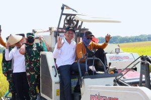 dukung-swasembada-pangan-nasional-bupati-bojonegoro-siap-majukan-sektor-pertanian