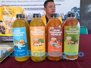 Tim PPK Ormawa P2J Unigoro Rangkul Produsen Jamu Desa Ngablak