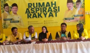 Partai Golkar, Kabupaten Bojonegoro, Ahmad Supriyanto, melalui Wakil Ketua DPD Partai Golkar, Anis Mustofa lakukan aspirasi terbuka
