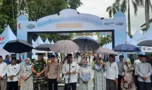 Resmi Dibuka, Bupati Setyo Wahono Berharap Bazar Ramadhan UMKM Bahagia