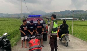 Polisi di Gondang Bojonegoro Gelar Patroli Jelang Buka Puasa