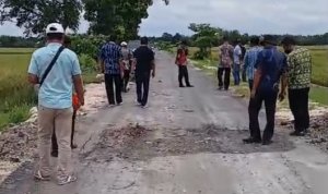 Proyek Jalan Program BKKD Rp1,8 Miliar di Ngampal Bojonegoro Diduga Rusak Berat Meski Baru Sebulan