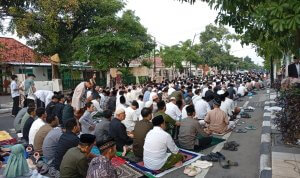 Sholat Ied Warga Muhamadiyah Bojonegoro