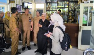 IMG_1008 Wabup Nurul Azizah laksanakan sidak di SMAN 3 Bojonegoro, Foto: Istimewa