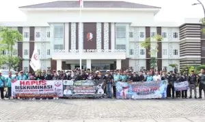 50 Guru Madrasah Bojonegoro Bertolak ke Jakarta, Desak Pemerintah Prioritaskan Kesejahteraan Guru