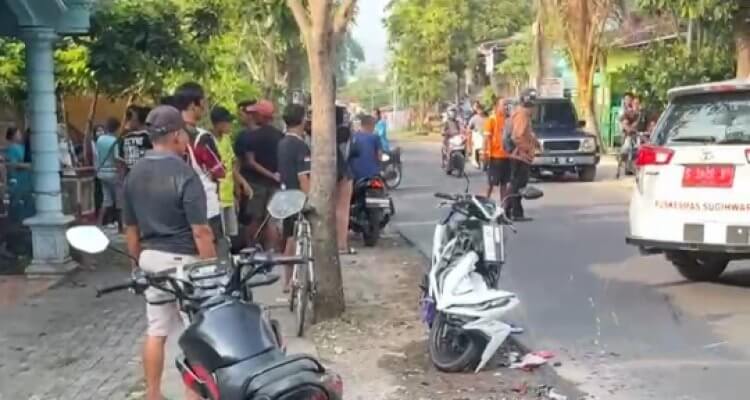 Pengendara Smash Meninggal di Tempat Usai Terlibat Kecelakaan Dengan Vario