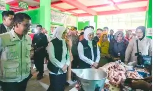 IMG_20260525_183010 Gubernur Khofifah Tinjau Pasar hingga Sentra Peternakan di Bojonegoro