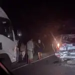 Truk Boks Picu Tabrakan Beruntun 3 Mobil di Bojonegoro