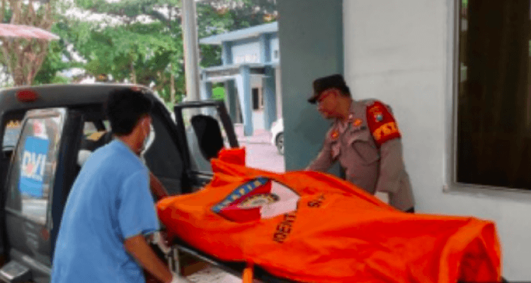 Pria Tanpa Identitas Ditemukan Meninggal di Pinggir Rel Kereta Jetak Bojonegoro