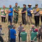 Polres Bojonegoro Tanam Benih Jagung Bhayangkara demi Ketahanan Pangan