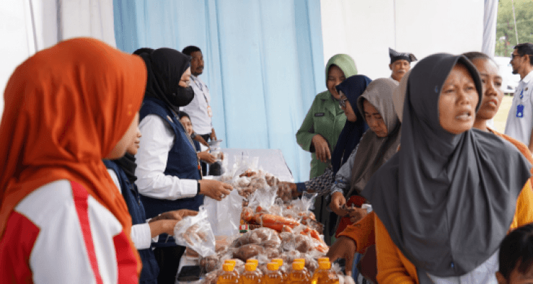 TMMD 129 Bojonegoro Hadirkan Pasar Murah Mandiri di KDKMP Desa Kesongo