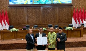 Rapat Paripurna, DPRD dan Pemkab Bojonegoro Sepakati Dua Raperda Strategis