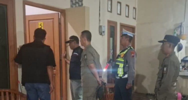 Patroli Gabungan Sasar Warung dan Kos di Bojonegoro