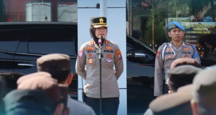 Kapolres Bojonegoro Pimpin Latihan Dalmas