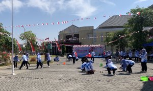 Kemeriahan lomba peringatan HUT RI Ke-81 Dinas Kesehatan Bojonegoro