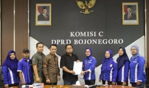 Serikat Buruh Sampaikan Aspirasi ke DPRD Bojonegoro